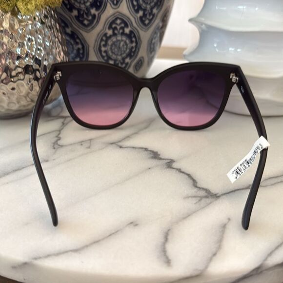 NWT Quay It's My Way 53mm Cat Eye matte black - Picture 4 of 6